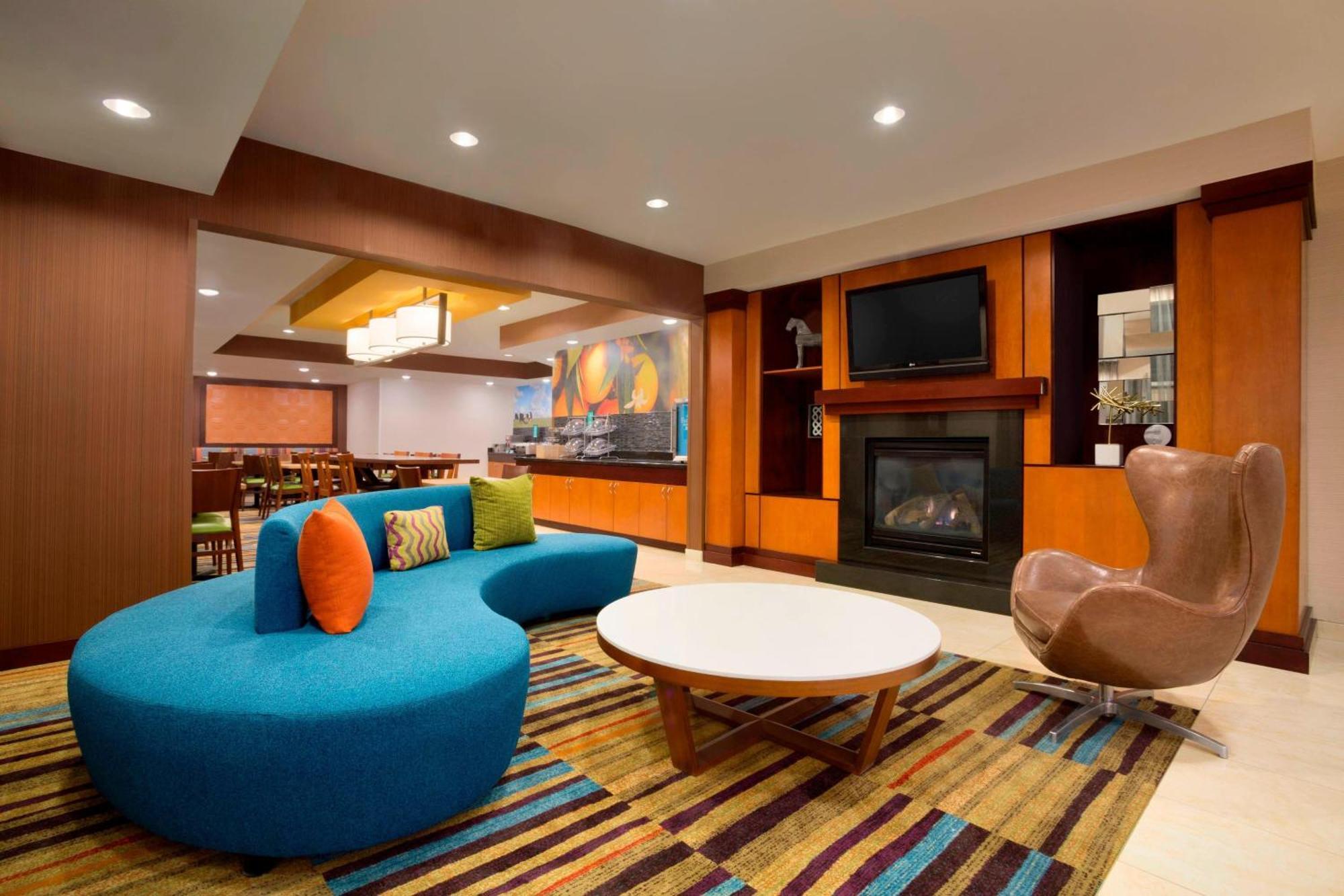 Fairfield Inn & Suites Fort Worth University Drive Экстерьер фото