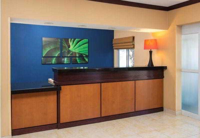 Fairfield Inn & Suites Fort Worth University Drive Экстерьер фото